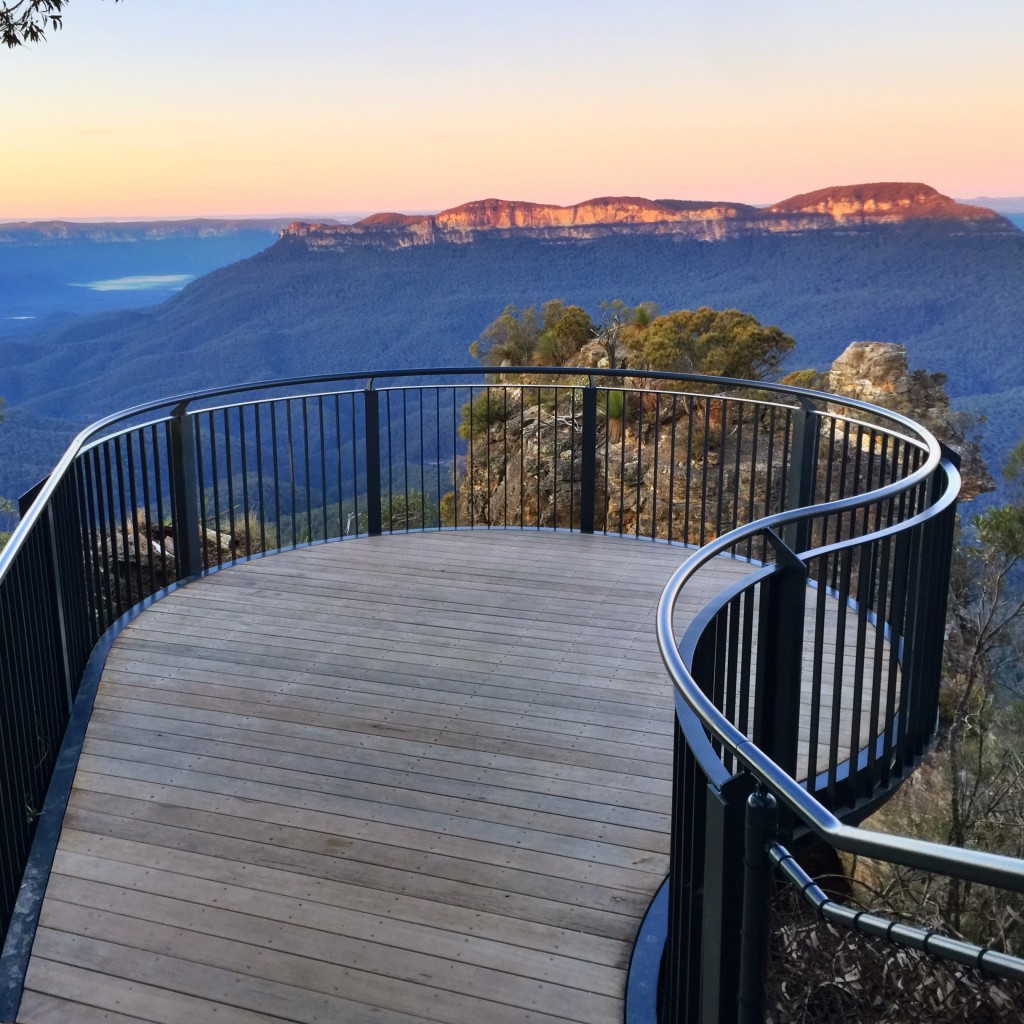 Echo Point, 3 Ststers, Katoomba, Ask Roz Blue Mountains