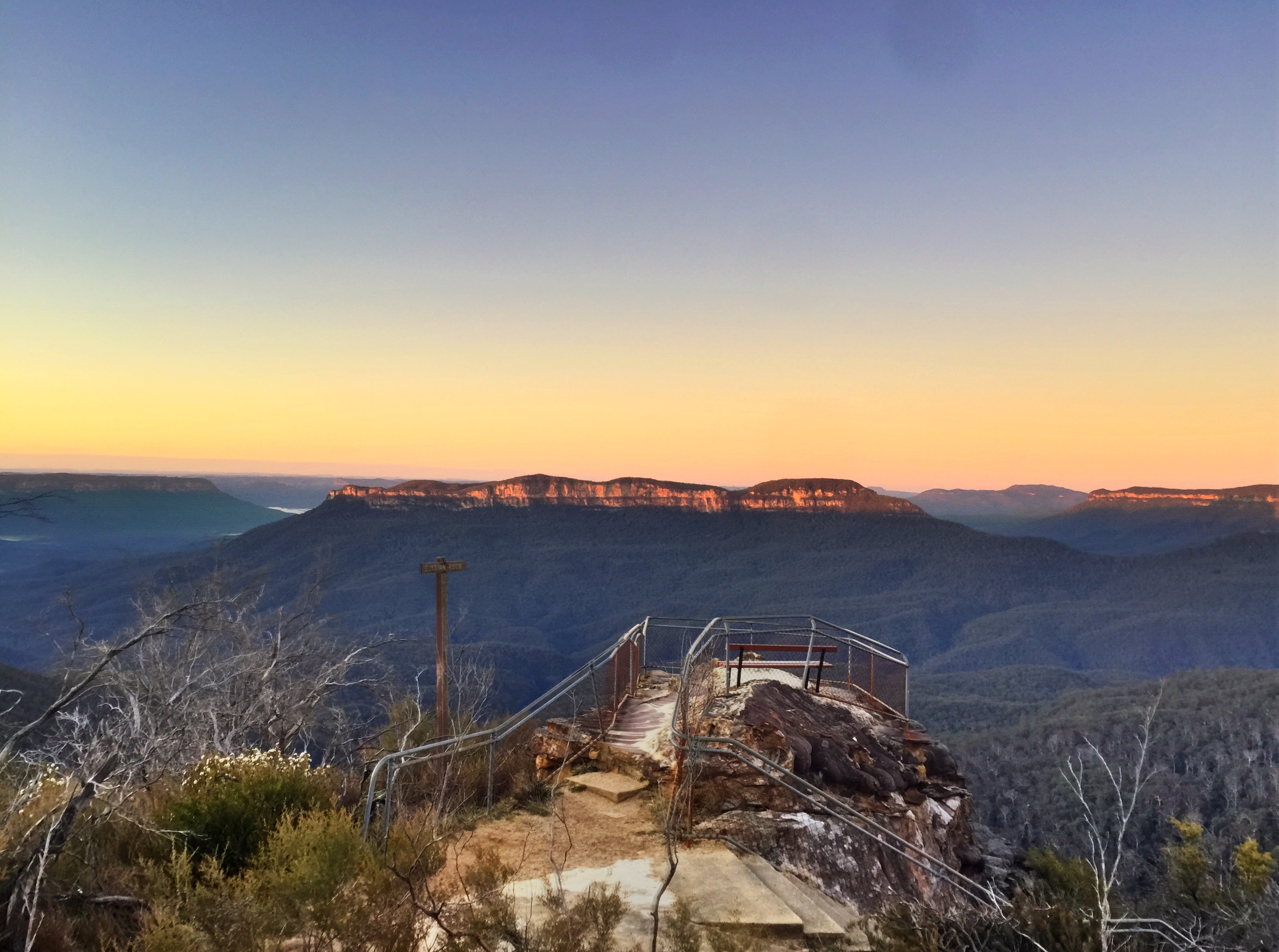 Elysian Rock Ask Roz Blue Mountains best sunrise spots in Leura