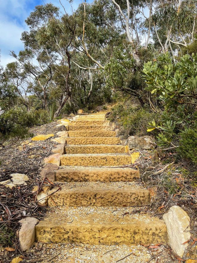 Bridal Veil View Lookout Leura, the prettiest lookout in the Blue Mountains