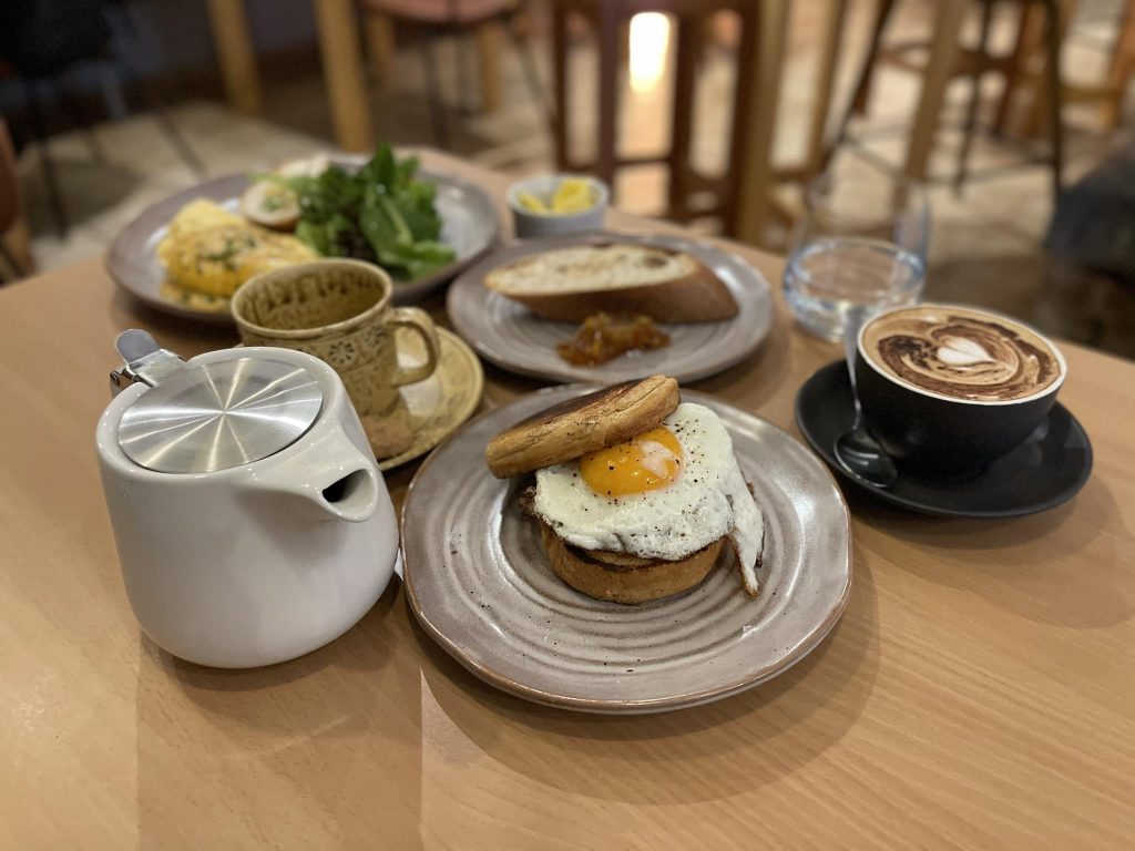 Café Lurline: A Wonderful Surprise in Katoomba